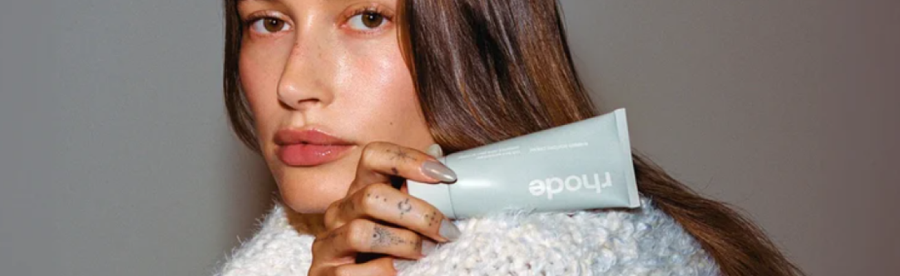 Hailey Bieber vende Rhode por US$ 1 bilhão e redefine o marketing de influência