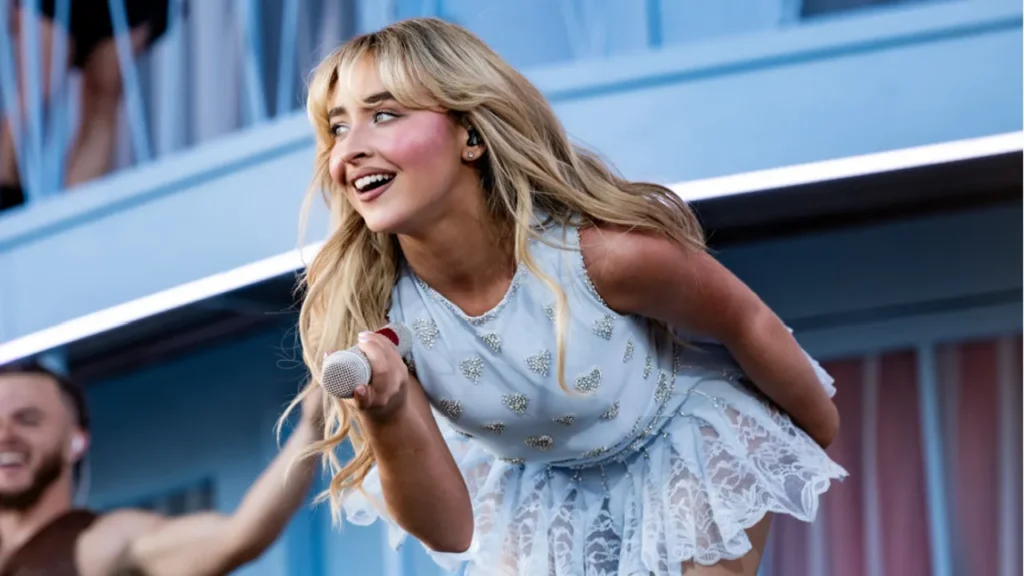 Sabrina carpenter geração Hannah Montana do pop